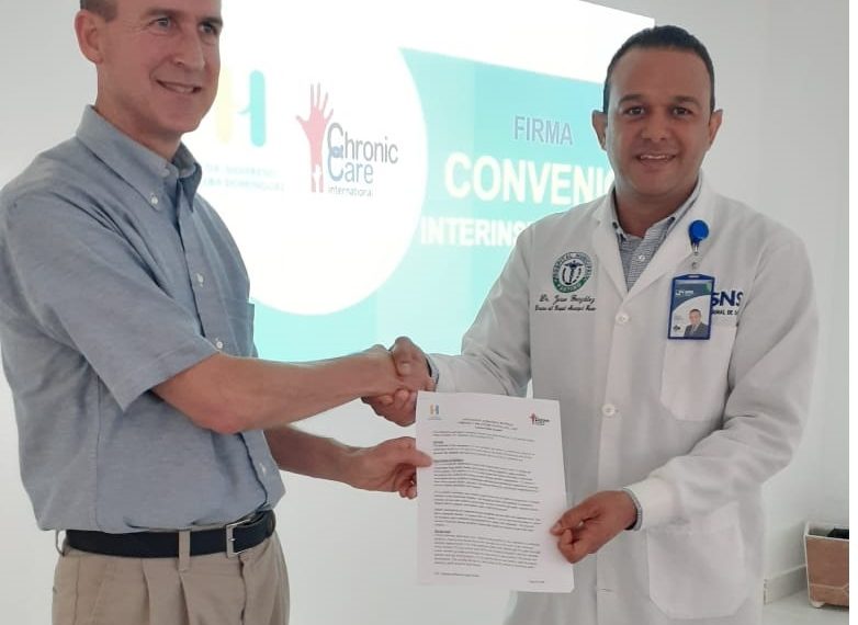 Hospital Dr. Sigifredo Alba Dominguez Firma Convenio para Control de Pacientes Cr&oacute;nicos