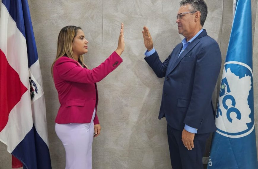 Posesionan nuevo director en Hospital Sigifredo Alba de Fantino