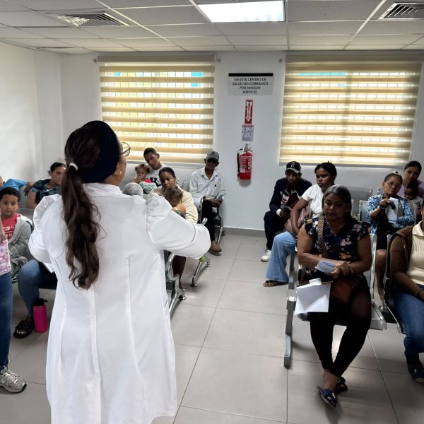HOSPITAL MUNICIPAL DR. SIGIFREDO ALBA DOM&Iacute;NGUEZ PROMUEVE LA SALUD BUCAL MEDIANTE CHARLA EDUCATIVA.